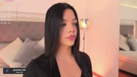 Snapshot of sarah_hiill chatting on 10, 1, 2025 online show from 10, 1, 2025