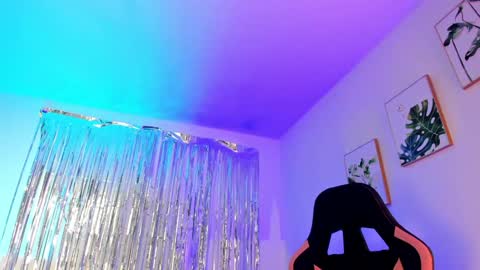 Snapshot of sarah_perez1 chatting on 1, 12, 2024 INSTAGRAM...sarah22 p online show from 1, 12, 2024