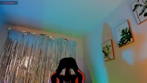 Snapshot of sarah_perez1 chatting on 2, 2, 2025 INSTAGRAM...sarah22 p online show from 2, 2, 2025