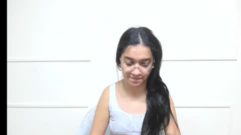 Sarah online show from 5, 12, 2025