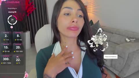 Snapshot of sarah_stonne_ chatting on 11, 2, 2025 Sarah online show from 11, 2, 2025