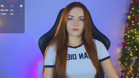 Snapshot of sarah_swtt chatting on 27, 12, 2024 - next broadcast 28 nov  7 pm Col online show from 27, 12, 2024