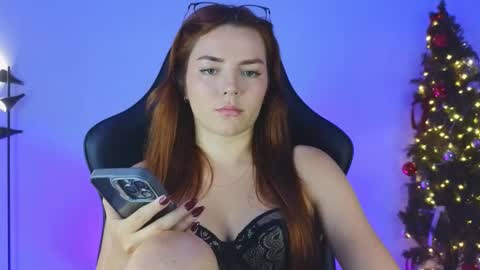 Snapshot of sarah_swtt chatting on 18, 1, 2025 - next broadcast 28 nov  7 pm Col online show from 18, 1, 2025