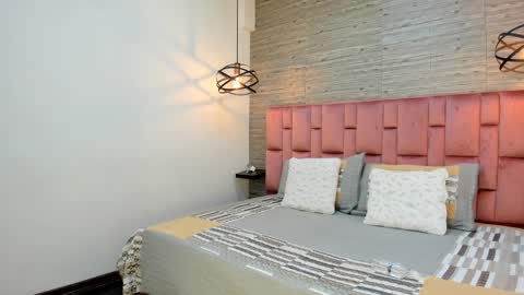 Sarah Deyvis online show from 21, 1, 2025