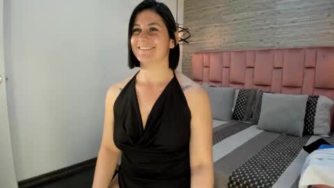 Sarah Deyvis online show from 21, 2, 2025