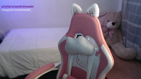 Snapshot of sarahdressler chatting on 6, 12, 2024 sarahdressler online show from 6, 12, 2024