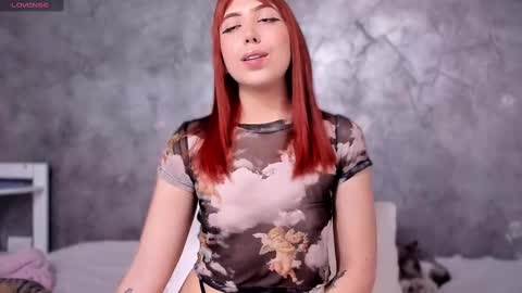 Snapshot of sarahgrant_ chatting on 15, 9, 2025 sarahgrant_ online show from 15, 9, 2025