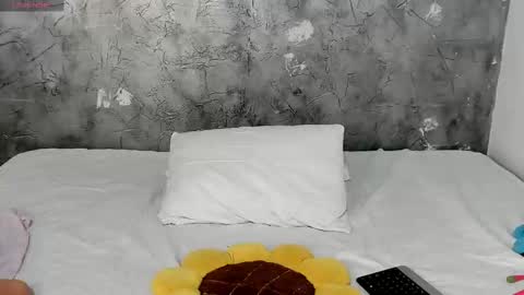 Snapshot of sarahgrant_ chatting on 16, 9, 2025 sarahgrant_ online show from 16, 9, 2025