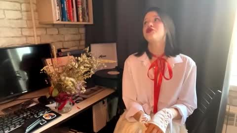 Snapshot of sarahhunnye chatting on 15, 3, 2026 Sarah online show from 15, 3, 2026