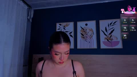Snapshot of sarahmiler_ chatting on 24, 9, 2025 Sarah online show from 24, 9, 2025