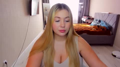 Snapshot of sarahmils chatting on 29, 5, 2026 Sarah online show from 29, 5, 2026