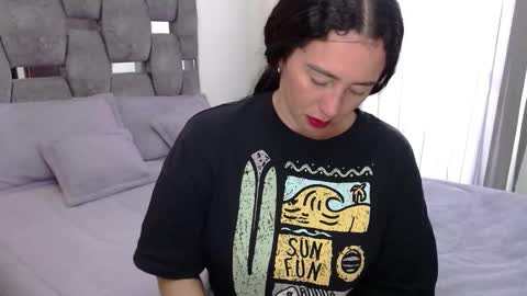 Lia online show from 9, 9, 2025