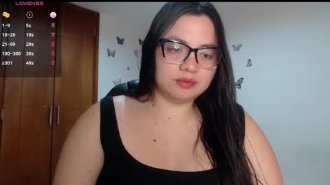 Snapshot of sarahros1 chatting on 14, 10, 2025 Sarah online show from 14, 10, 2025