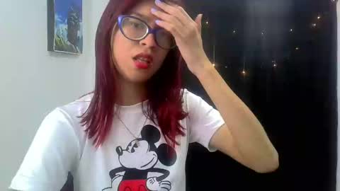 Snapshot of sarahsmitt chatting on 20, 2, 2025 Sarah online show from 20, 2, 2025