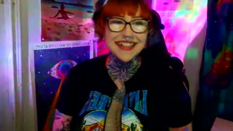 Sarah T online show from 16, 5, 2026