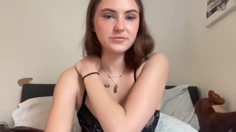 SarahxOliver online show from 14, 10, 2025