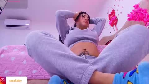 Snapshot of sarak_ chatting on 6, 2, 2026 Sara online show from 6, 2, 2026