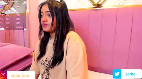 Snapshot of saramagiic chatting on 11, 3, 2025 online show from 11, 3, 2025