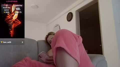 Snapshot of saramartinez100 chatting on 26, 2, 2025 sara martinez online show from 26, 2, 2025