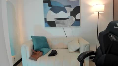 I am Sara  online show from 6, 2, 2026