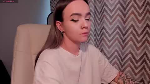 Snapshot of sararomoney chatting on 2, 7, 2026 Sara online show from 2, 7, 2026