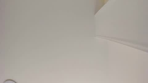 Snapshot of sarasaenz__ chatting on 29, 12, 2024 online show from 29, 12, 2024