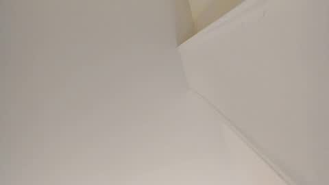 Snapshot of sarasaenz__ chatting on 16, 1, 2025 online show from 16, 1, 2025