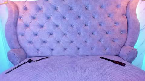 Snapshot of sarasaenz__ chatting on 23, 1, 2025 online show from 23, 1, 2025