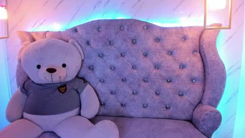 Snapshot of sarasaenz__ chatting on 7, 2, 2025 online show from 7, 2, 2025