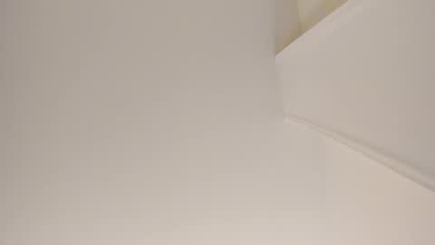 Snapshot of sarasaenz__ chatting on 16, 2, 2025 online show from 16, 2, 2025