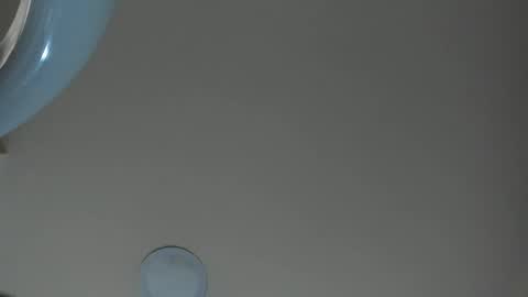 Snapshot of sarasaenz__ chatting on 18, 2, 2025 online show from 18, 2, 2025