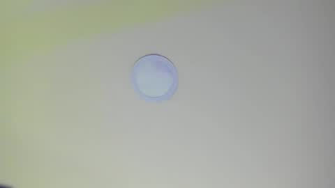 Snapshot of sarasaenz__ chatting on 21, 2, 2025 online show from 21, 2, 2025