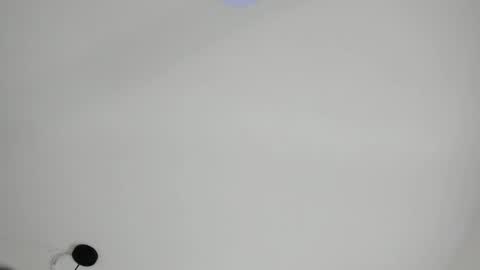 Snapshot of sarasaenz__ chatting on 22, 2, 2025 online show from 22, 2, 2025