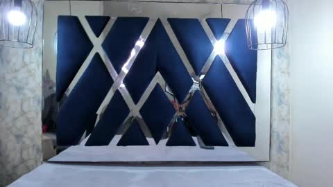 Snapshot of sarasaenz__ chatting on 25, 2, 2025 online show from 25, 2, 2025