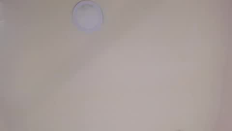 Snapshot of sarasaenz__ chatting on 11, 3, 2025 online show from 11, 3, 2025