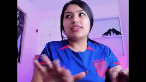 Snapshot of sarastonesx chatting on 20, 9, 2025 sarastonesx online show from 20, 9, 2025