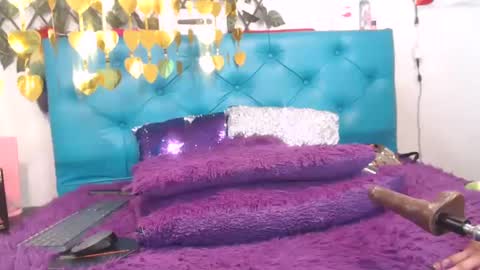 Snapshot of sarawiills chatting on 29, 1, 2025 Sara Wills online show from 29, 1, 2025