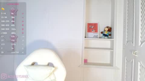 Snapshot of saraxp chatting on 23, 5, 2026 Sara Sofa online show from 23, 5, 2026