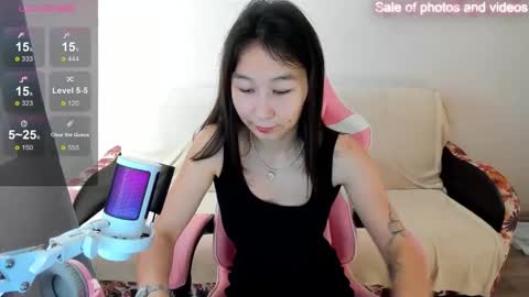 Snapshot of saraxray chatting on 27, 9, 2025 Sara online show from 27, 9, 2025