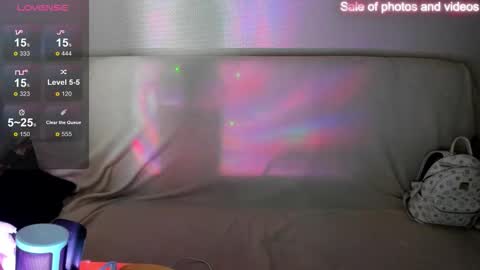 Snapshot of saraxray chatting on 4, 10, 2025 Sara online show from 4, 10, 2025