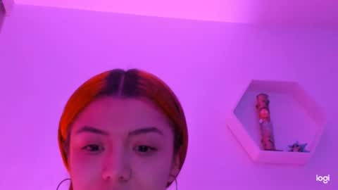 Saray  online show from 7, 2, 2025