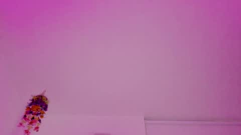 Saray  online show from 1, 10, 2025