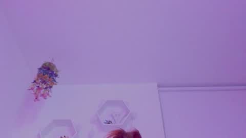 Saray  online show from 24, 10, 2025