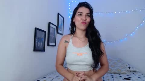 Snapshot of sarayander chatting on 27, 2, 2025 sarayander online show from 27, 2, 2025