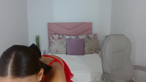 Saray Vega online show from 22, 9, 2025