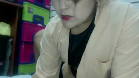 Snapshot of sarayx chatting on 11, 9, 2025 mery online show from 11, 9, 2025