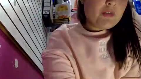 Snapshot of sarayx chatting on 29, 4, 2026 mery online show from 29, 4, 2026