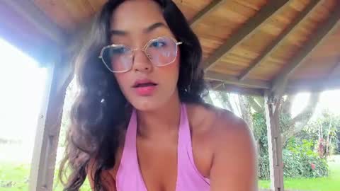 Snapshot of sarazuletaa chatting on 2, 7, 2026 sarazuletaa online show from 2, 7, 2026
