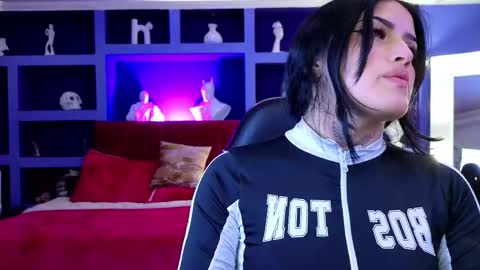 Snapshot of sari_belle chatting on 25, 9, 2025 Sari online show from 25, 9, 2025