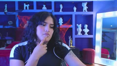 Snapshot of sari_belle chatting on 30, 10, 2025 Sari online show from 30, 10, 2025